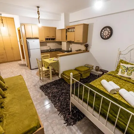 Cozy Studio In Ioannina Exterior photo